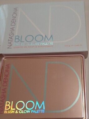 Natasha Denona Bloom Blush & Glow Palette